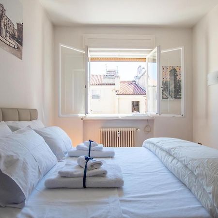 Casa Viale XX Settembre Apartment ตรีเอสเต ภายนอก รูปภาพ
