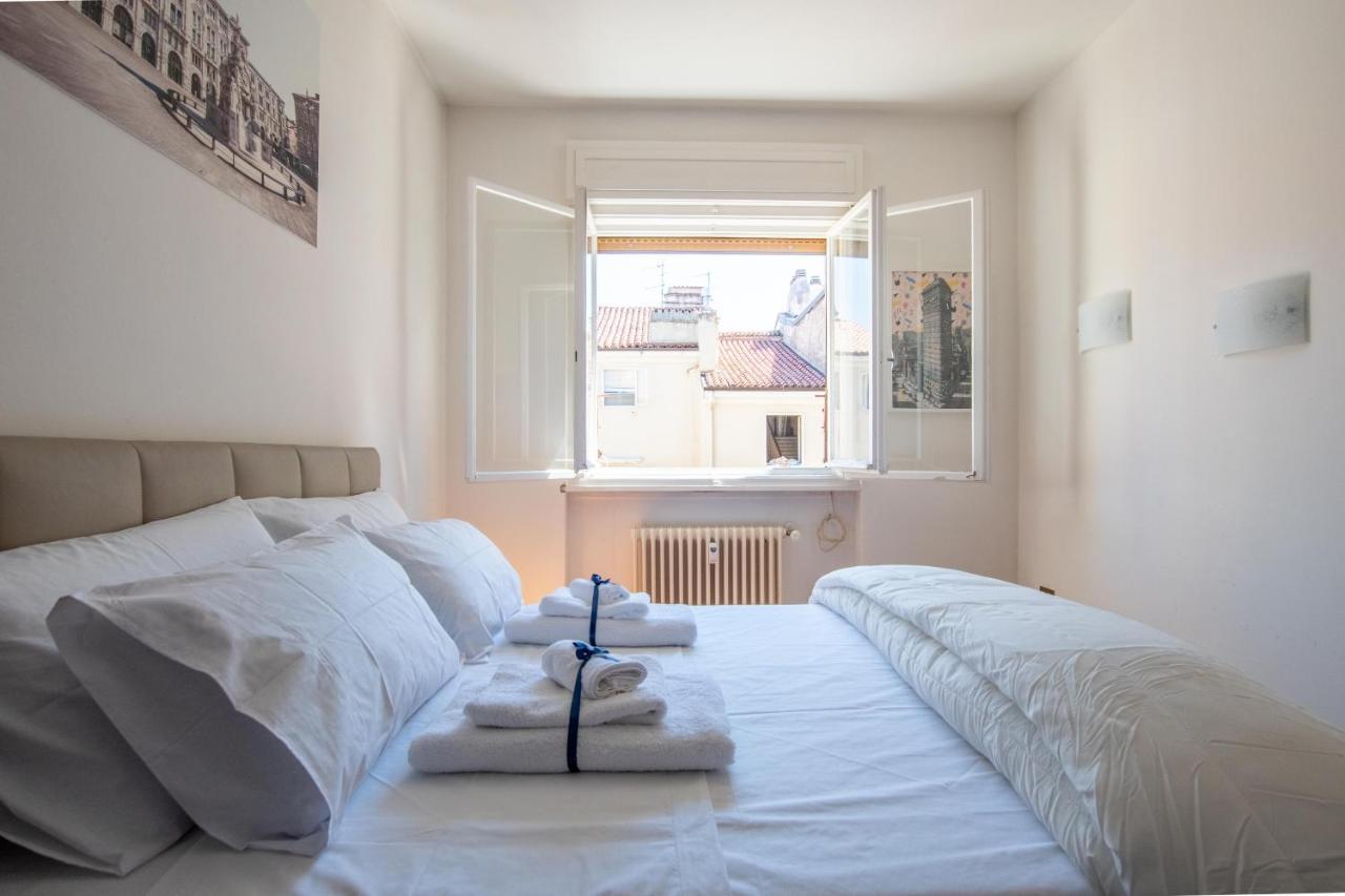 Casa Viale XX Settembre Apartment ตรีเอสเต ภายนอก รูปภาพ