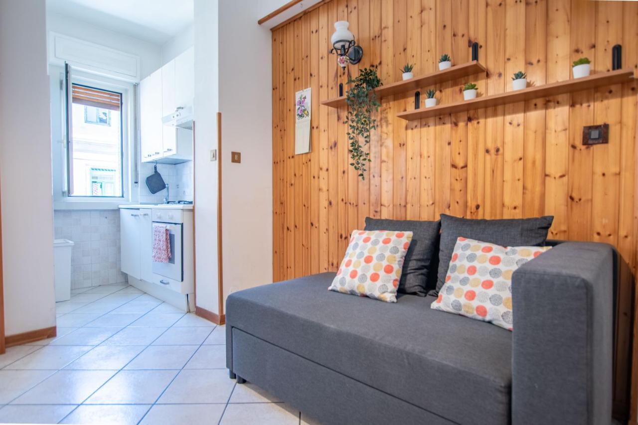Casa Viale XX Settembre Apartment ตรีเอสเต ภายนอก รูปภาพ